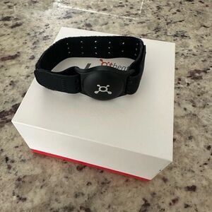 Orangetheory OT Beat Black Fitness Tracker Armband